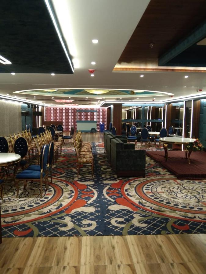 Hotel Smily Ludhiana Eksteriør billede